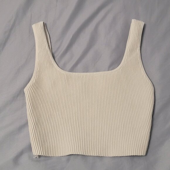 Babaton | Sculpt Knit Crop Top - Picture 1 of 3